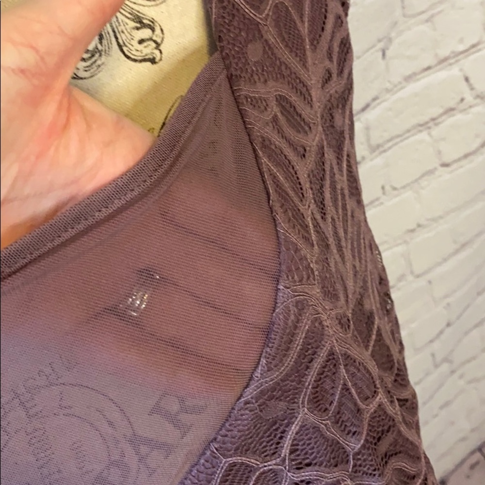 Torrid Mauve scuba lace textured  peplum dress 22 - Picture 3 of 7